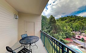 Summit Manor Condos Unit B3052